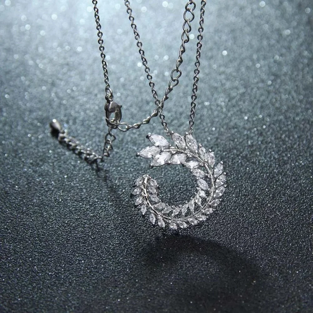 New 925 Silver Beautiful Diamond Women’s Necklace - Picture 5 of 5